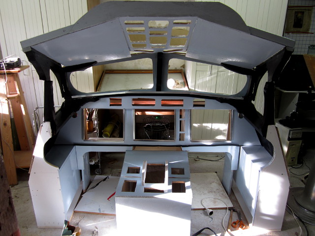 Painted simulator platform